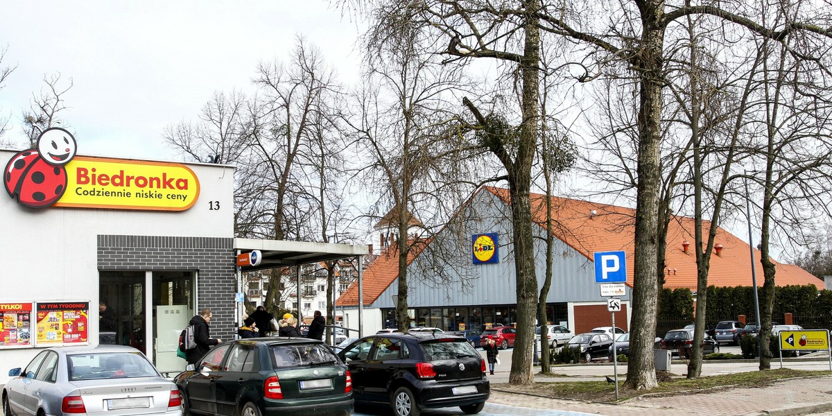 Biedronka i Lidl po sąsiedzku w Ostródzie