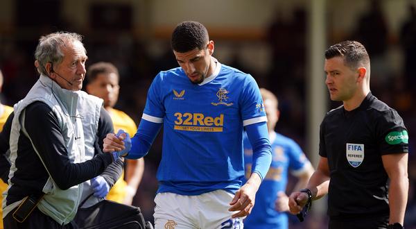 Leon Balogun being sent off by referee in Rangers' Scottish premiership game at Motherwell (IMAGO/PA Images)