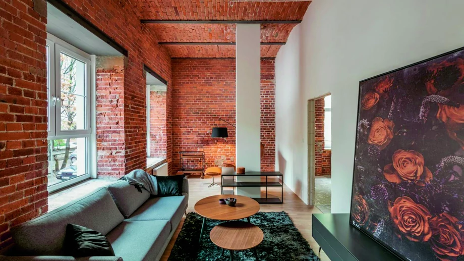 O tym, czy to loft, czy po prostu apartament w zrewitalizowanej przestrzeni, w znacznym stopniu decyduje wysokość – trzy i pół metra to przyzwoity standard