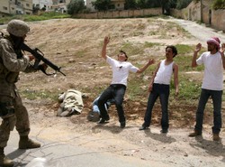 Antywojenny manifest pozbawiony siły rażenia