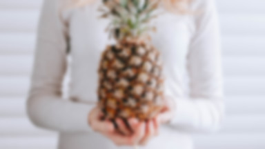 6 zaskakujących faktów dotyczących ananasa. Mało kto zna je wszystkie
