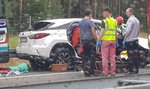 Mercedes jechał pod prąd i staranował lexusa. Dwie osoby nie żyją