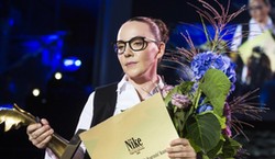 Ta książka liczy tylko 68 stron. Była jej debiutem, wygrała Nike