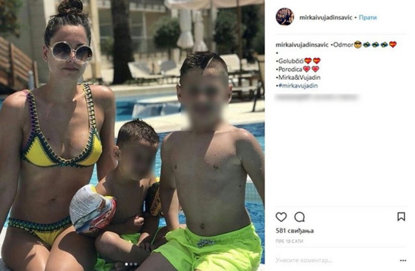 Mirka u kupaćem kostimu