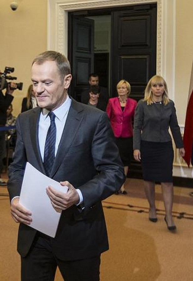 Premier Tusk przedstawił nowych ministrów.