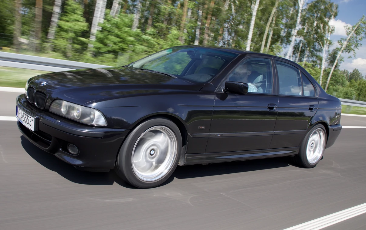 BMW serii 5 4.4 V8 E39