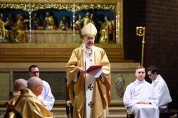 Abp Gądecki o sztucznej inteligencji: Ludzkość bezpieczna tylko pod panowaniem Chrystusa