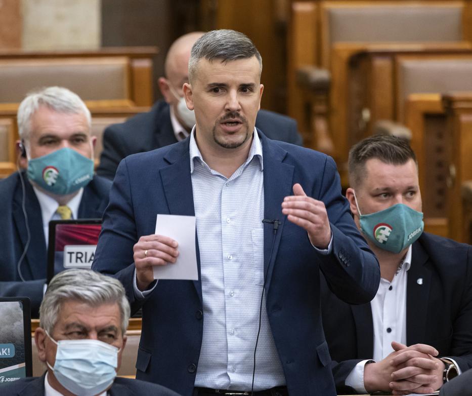 Jakab Péter, az Jobbik frakcióvezetője az Országgyűlés mai ülésén / MTI/Szigetváry Zsolt