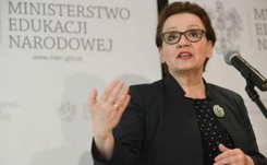 Zalewska uderza w protest ZNP: Przecież nauczyciele dostaną w sumie TYSIĄC ZŁOTYCH podwyżki