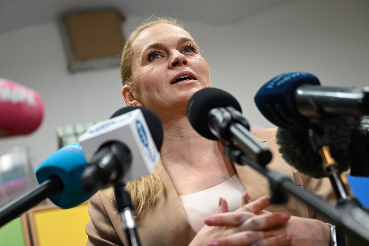 Minister edukacji Barbara Nowacka na konferencji prasowej w Przedszkolu nr 10 w Sopocie