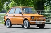 Polski Fiat 126p wystawiony na sprzedaż w renomowanym domu aukcyjnym