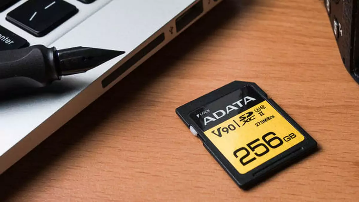 ADATA Premier ONE - szybkie karty pamięci z dożywotnią gwarancją