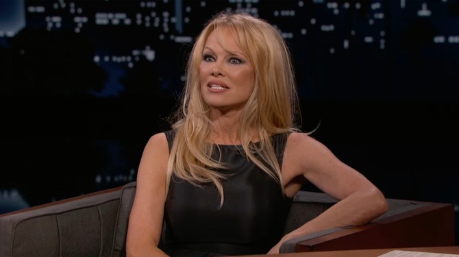 Pamela Anderson sa podznakom u Blizancima