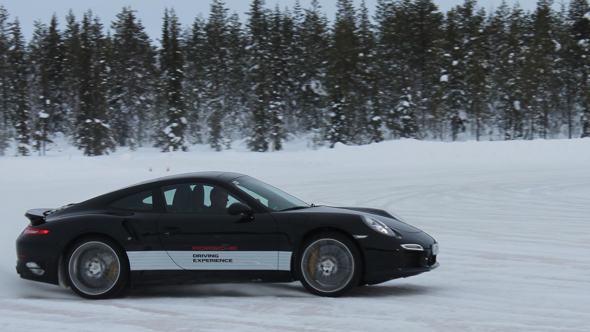 Porsche za kołem podbiegunowym 