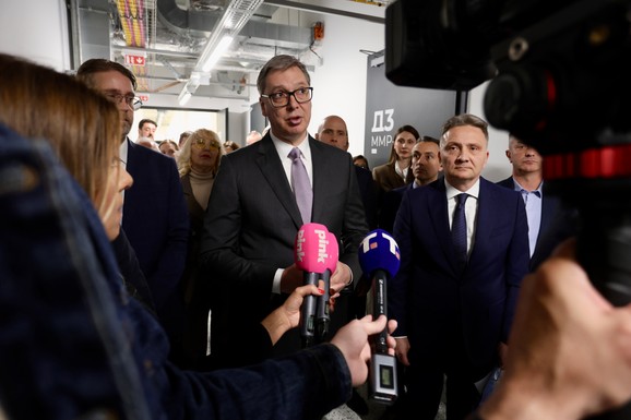 Vučić: Dizel danas skuplji za 2 dinara, cena nafte ide ka 150 dolara! "Srbija među onima sa najmanjim poskupljenjem u Evropi"