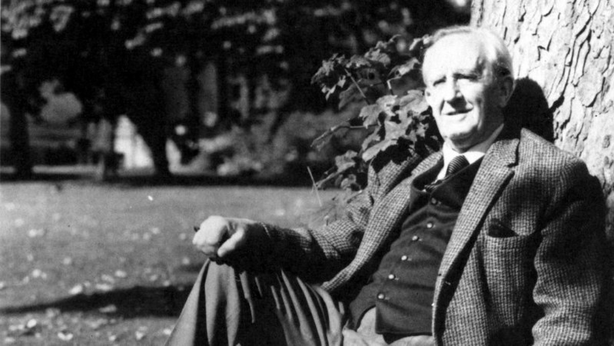 Christopher Tolkien, syn J.R.R. Tolkiena i autora "Władcy Pierścieni", zmarł w wieku 95 lat - podał francuski serwis "Var-matin".