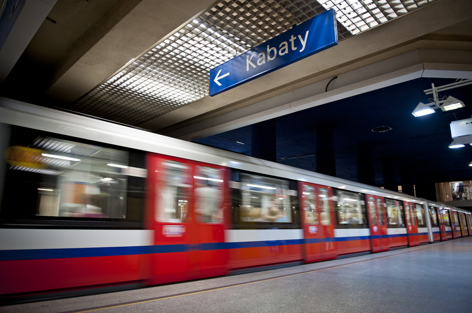 Warszawa: II linia metra gotowa. Jest ostateczne pozwolenie na użytkowanie
