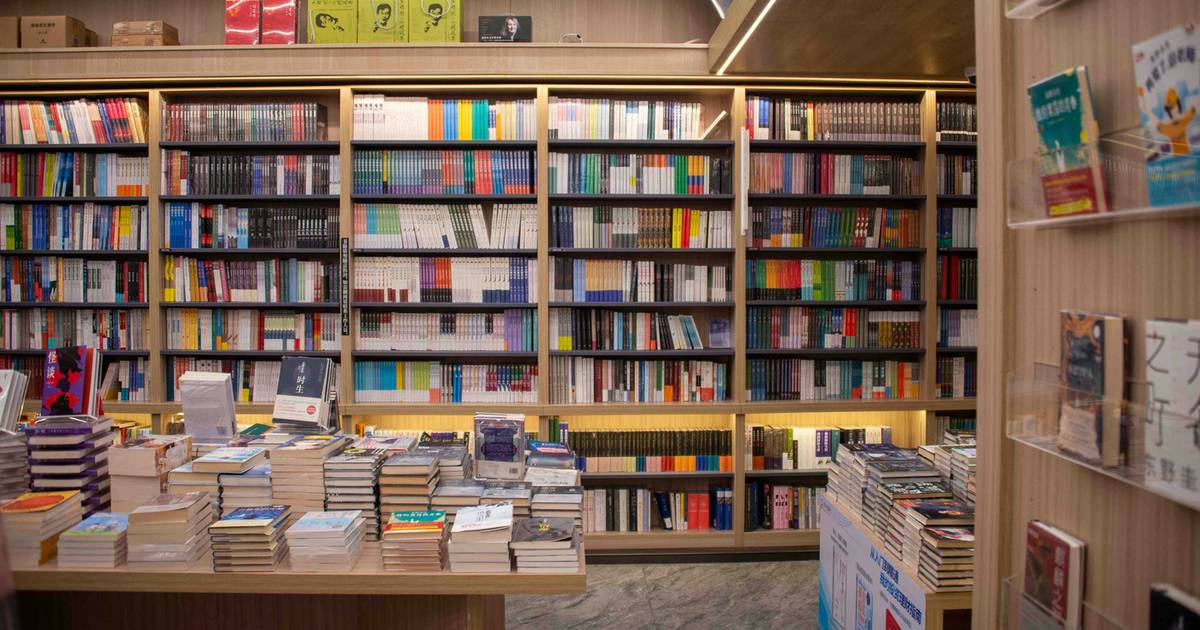 Całkowicie zniosą VAT na książki. Tak chcą walczyć z kryzysem czytelnictwa