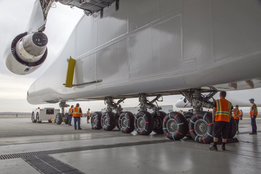 Samolot Stratolaunch