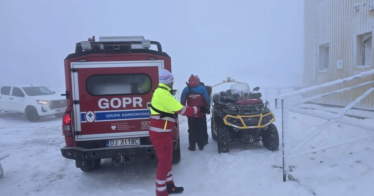 Turystka w górach wpadła na niebezpieczny pomysł. Pomoc w ostatniej chwili. "Ciężka hipotermia"