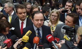 Bruksela: MSZ zaniepokojone propozycją zmniejszenia zasiłków na dzieci