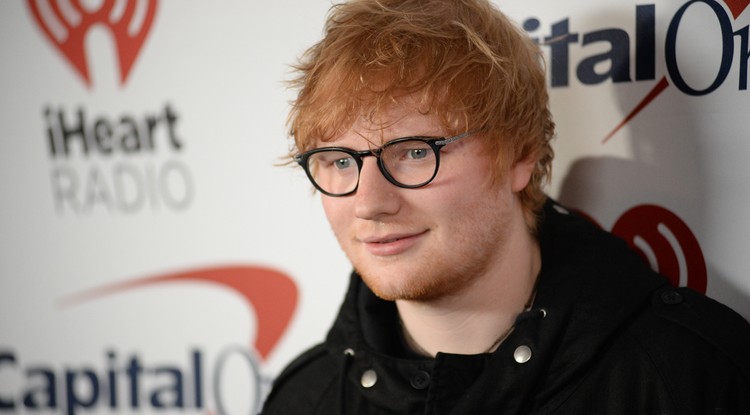 Ed Sheeran megható képpel üzent