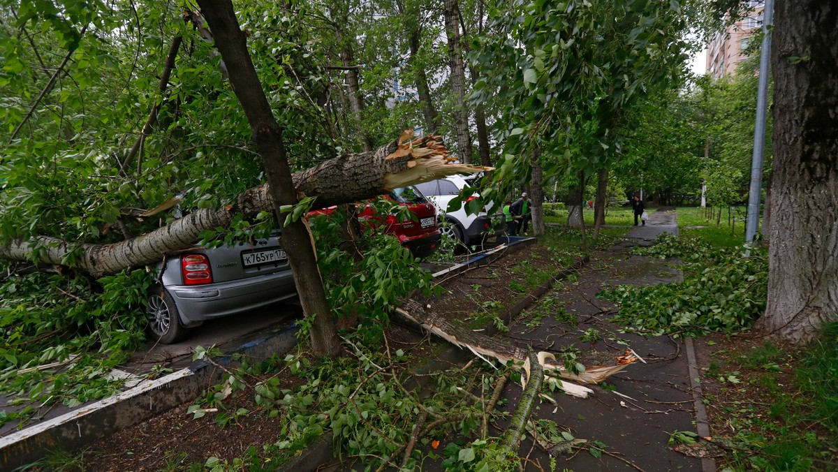 RUSSIA WEATHER THUNDERSTORM (Aftermath of thunderstorm in Moscow)