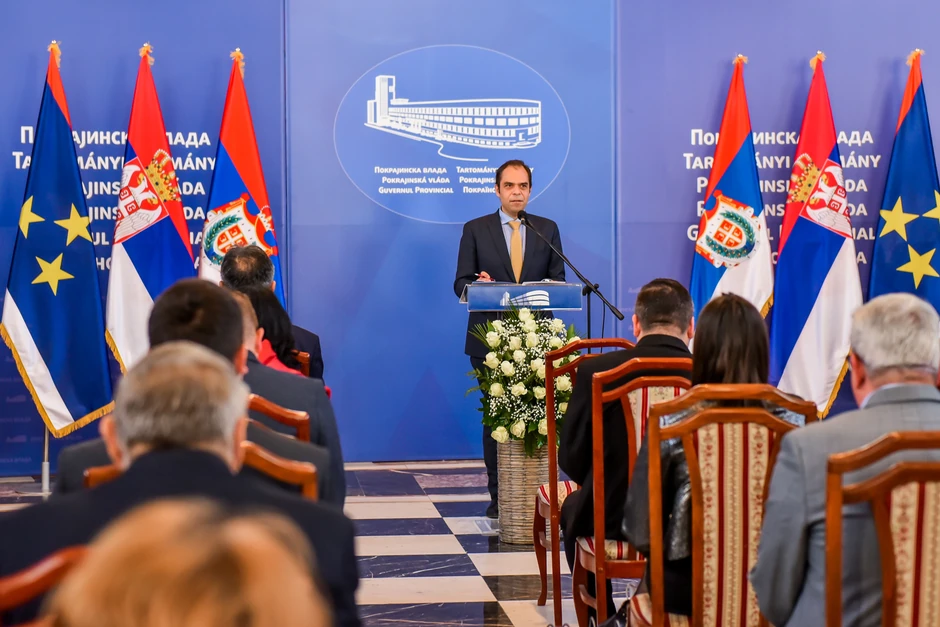 Dodela ugovora za regresiranje troškova prevoza učenika