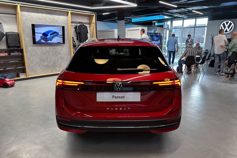 Volkswagen Passat 2024