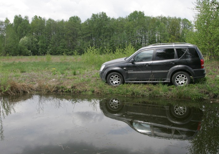 Auto dobre na suche, mokre, grząskie, luźne, śliskie, zlodowaciałe, zaśnieżone i co tam tylko jeszcze