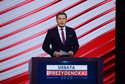 Michał Adamczyk podczas debaty prezydenckiej w TVP