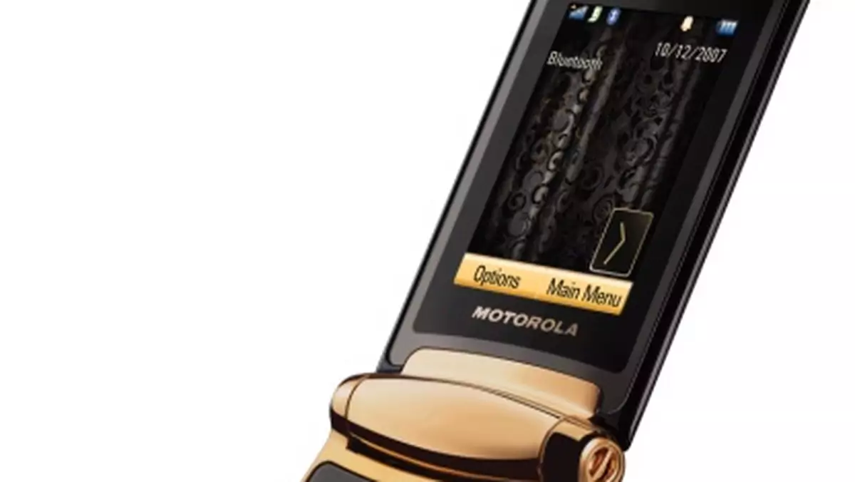 Motorola V8 Luxury Edition open
