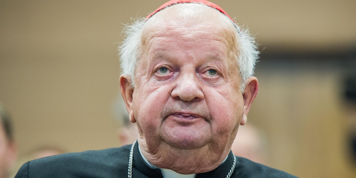 Franciszek: Jan Paweł II bywał wprowadzany w błąd w sprawie pedofilii