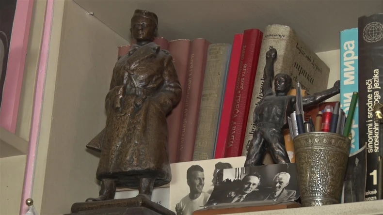 Knjige, nagrade i slike sa dragim prijateljima