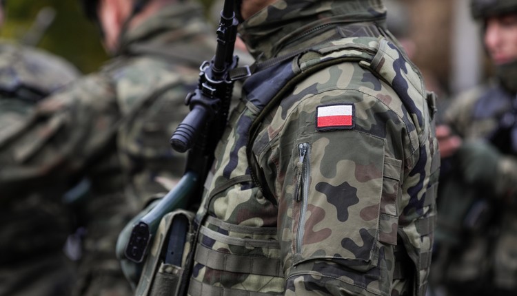 Konflikt na Bliskim Wschodzie. W bazie, w której stacjonują polscy żołnierze zawyły syreny alarmowe