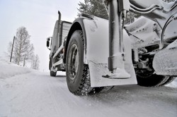 Nowe prawo! Zmień opony, bo dostaniesz mandat