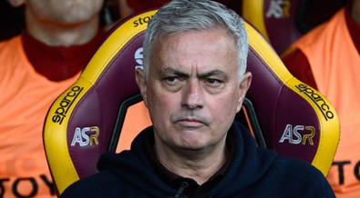 Jose Mourinho emerging favourite for PSG job