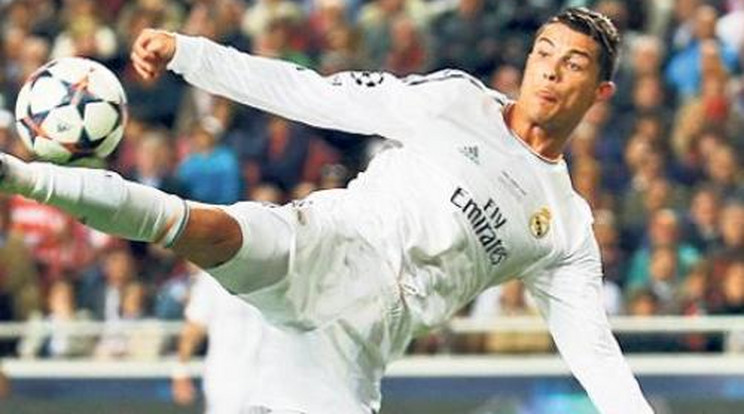 Cristiano Ronaldo lábában több a csont?