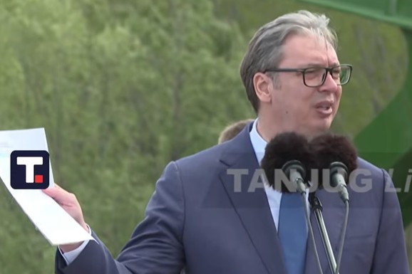 "Kriv most? Kriv mu nos!" Vučić: "Upotrebna dozvola izdata pre mesec dana" (FOTO)
