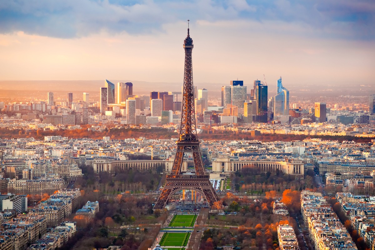 France : la Tour Eiffel fermée aux touristes en raison d’une grève du personnel