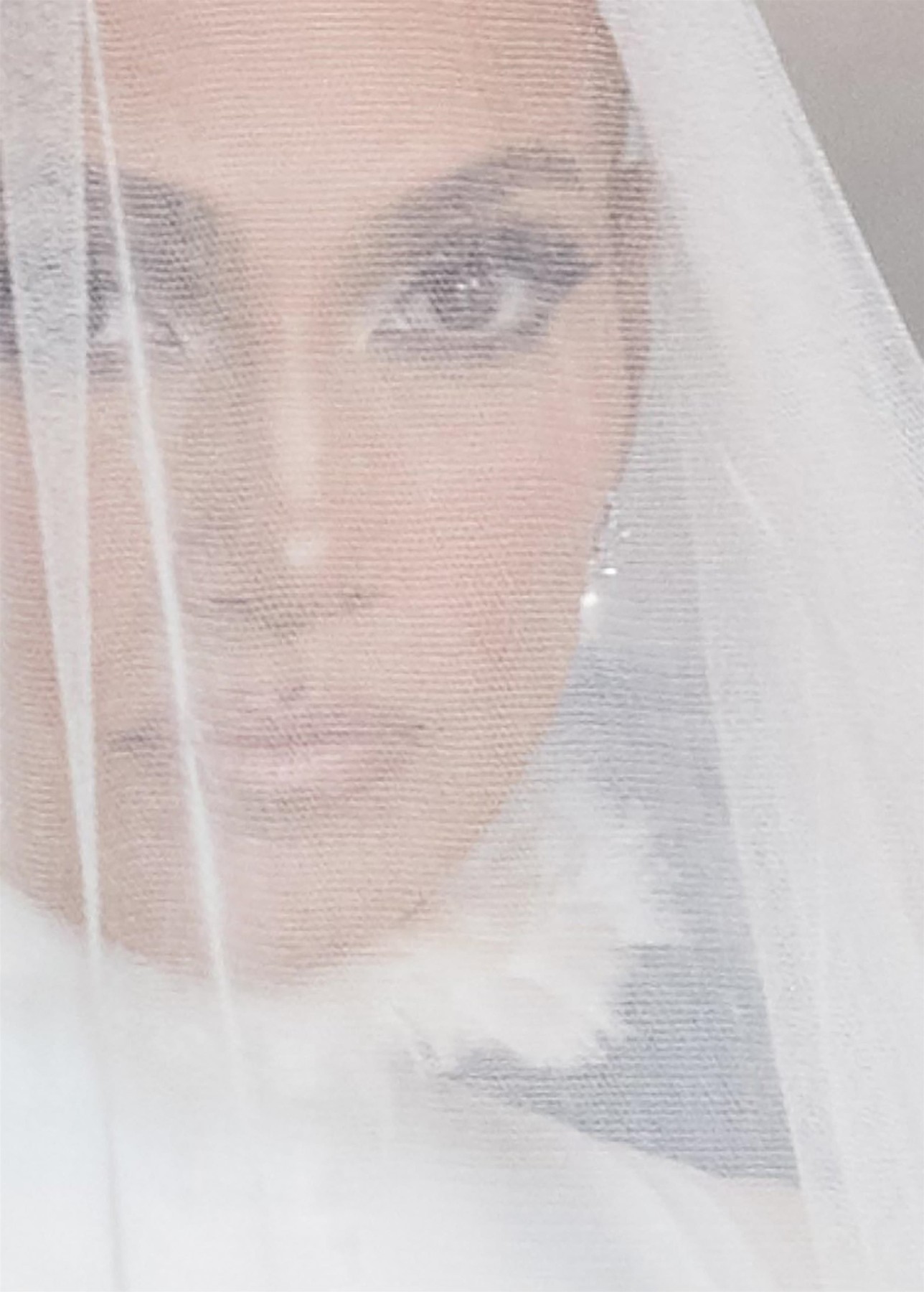 Jennifer Lopez sa vydávala v róbe od návrhára Ralpha Laurena. 