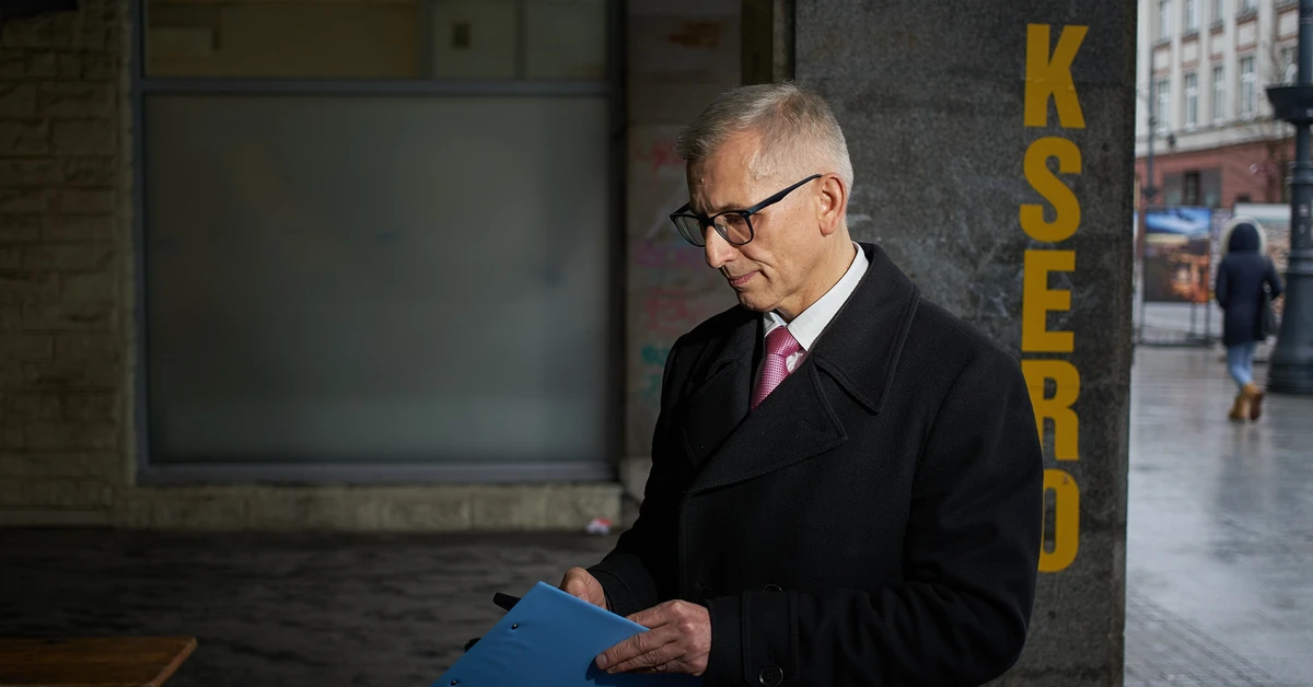 Senator Kwiatkowski zawieszony w klubie KO. "Będę walczył dalej"