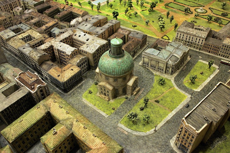 Warszawa z 1939 roku. Niezwykła makieta pokazana przez Teatr Kamienica