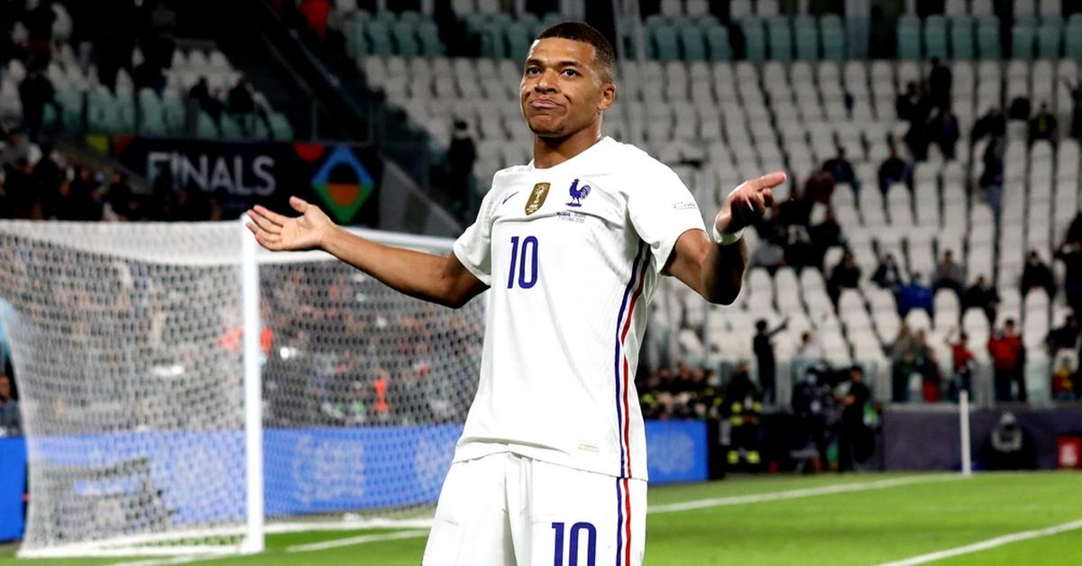  Mbappe i Thuram apelują o przeciwdziałanie skrajnościom u progu władzy