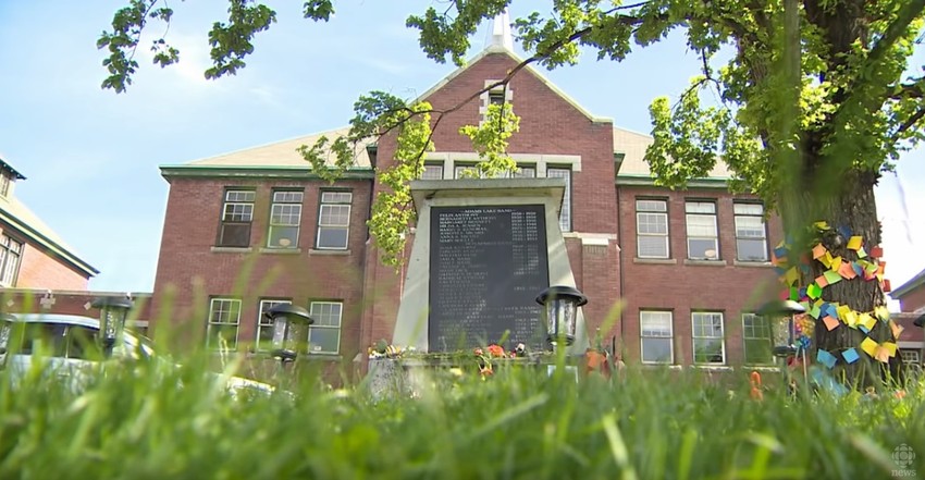 Škola u Kanadi u kojoj su pronađeni posmrtni ostaci učenika