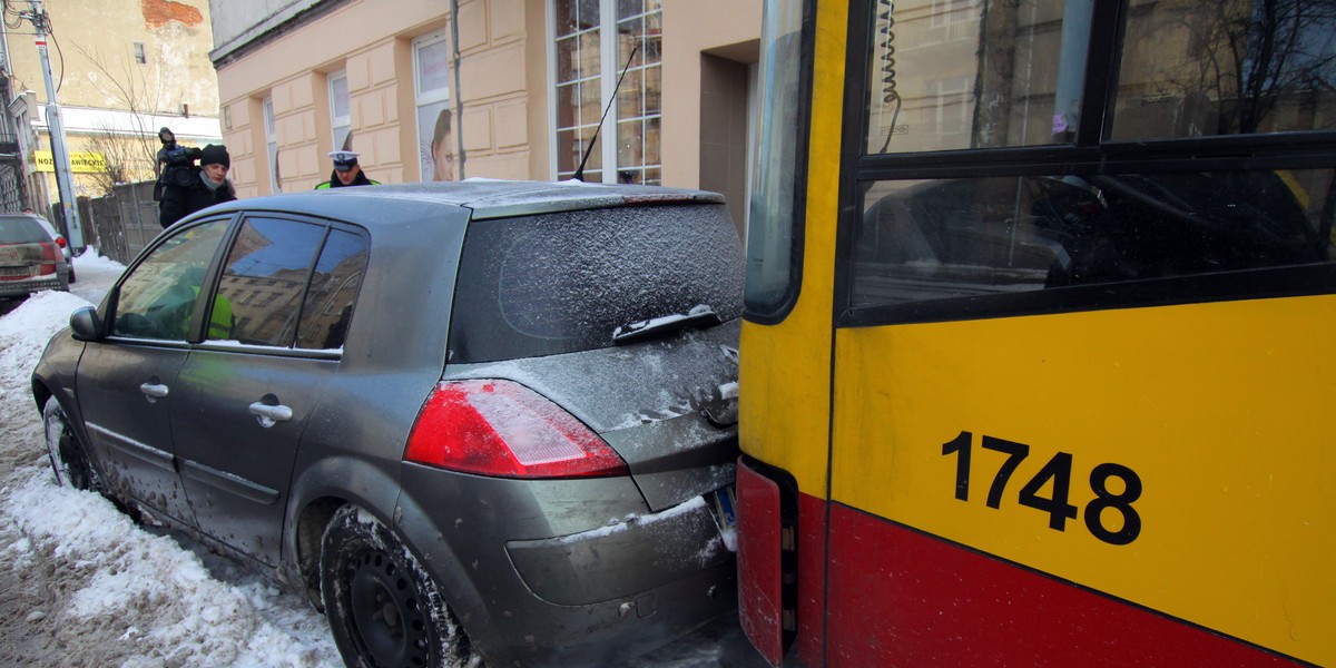 Kraksa autobusu MPK