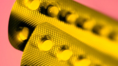 GIF wycofuje tabletki antykoncepcyjne "azalia"