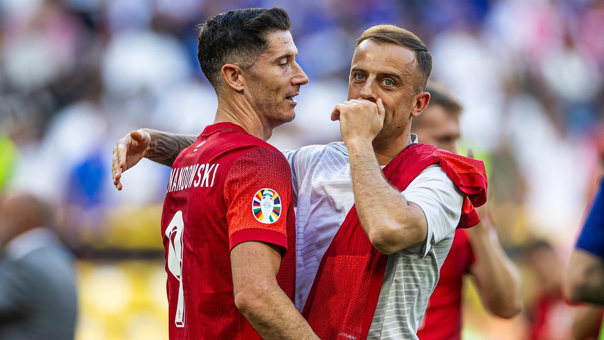 Grosicki wyjechał na wakacje z krytykiem Lewandowskiego. W sieci zrobiło się gorąco!