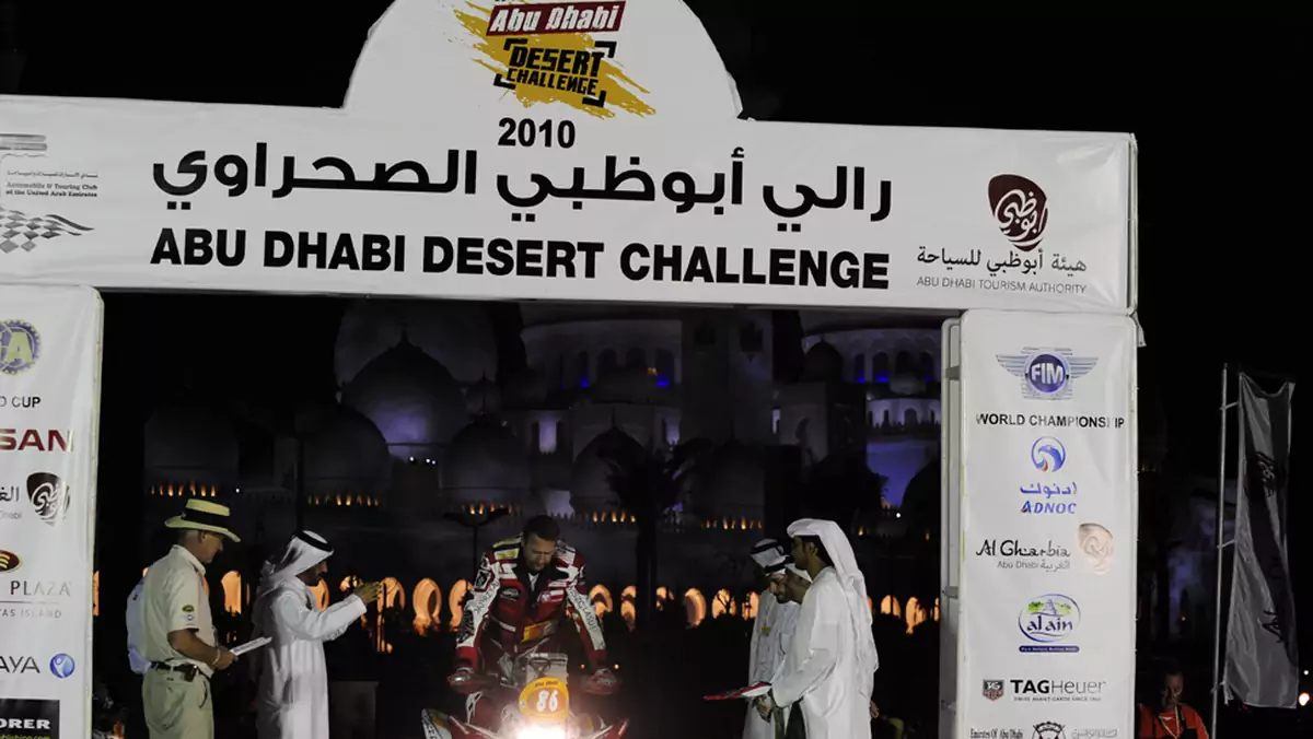 Abu Dhabi Desert Challenge 2010: Rafał Sonik 10. w prologu