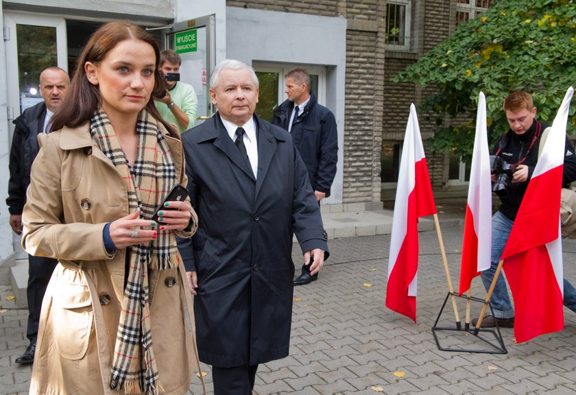 Wdał się w romans z "aniołkiem PiS"